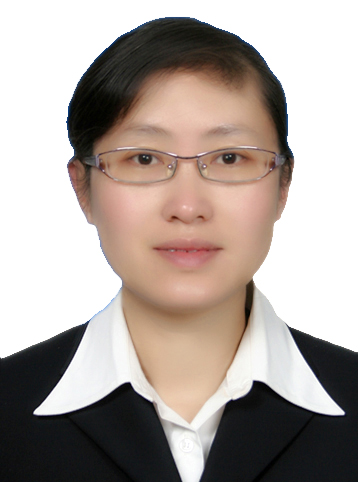 委 员：杨卫真