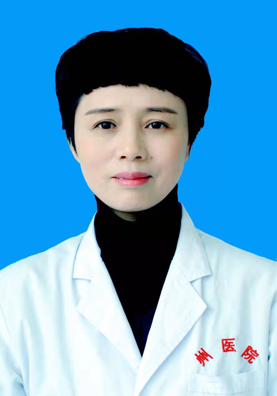 委 员：张小梅