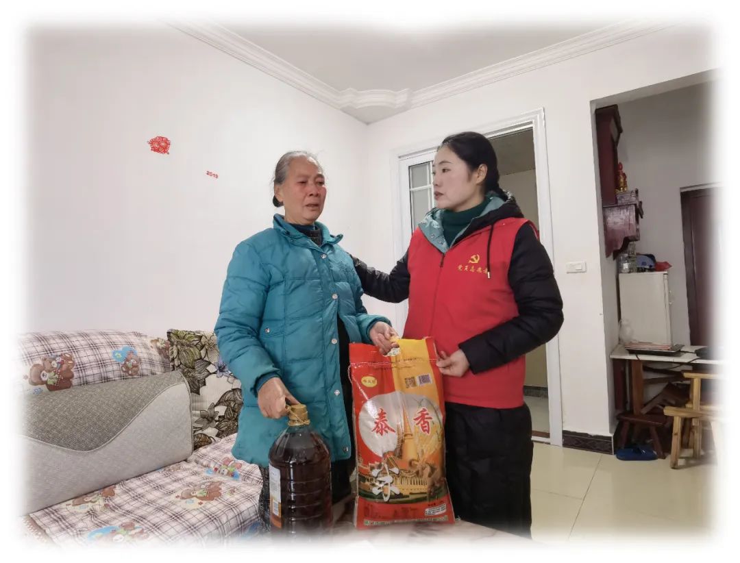 张兰凤：巾帼力量彰显模范代表